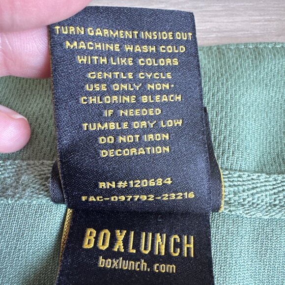 Unisex Disney Pocahontas Meeko Green Baseball Jersey Boxlunch Exclusive Large - Picture 4 of 10